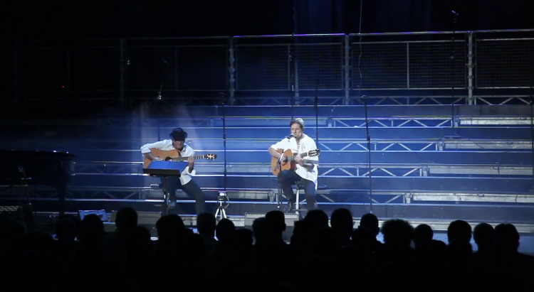 Thieriki en première partie de Julie Zenatti